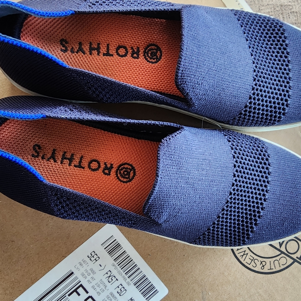 Rothys sz 8 Slip On Sneaker Navy Blue EUC - Picture 8 of 11